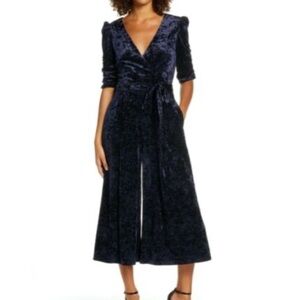 Chelsea28 Nordstrom women’s navy Sparkle Velvet wrap Jumpsuit romper size 4